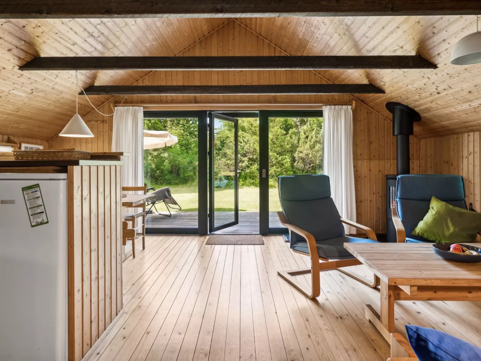 "Urban" - 140m from the sea-Inside