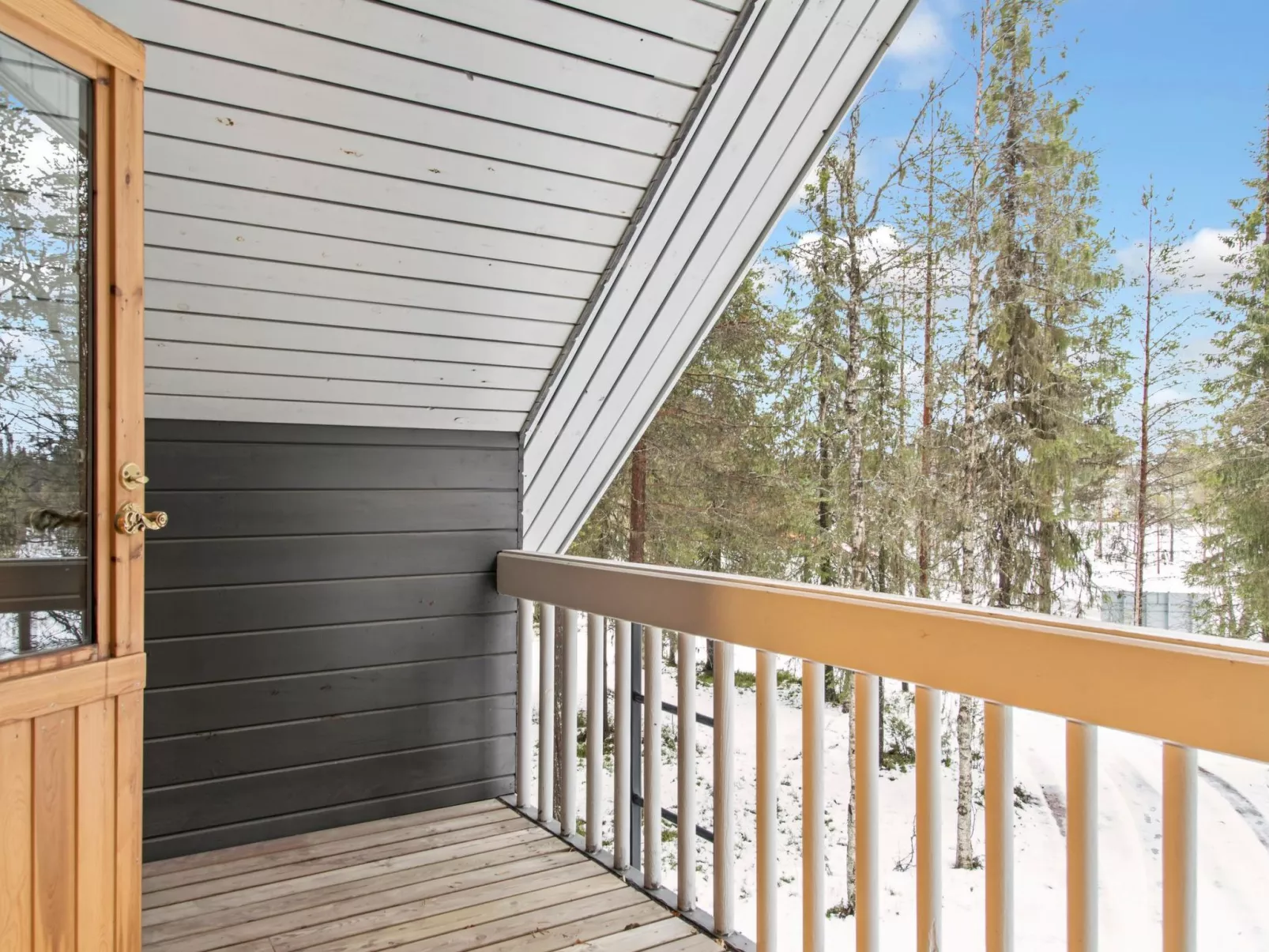 Kaltiotievantie 2 mökki 1-Inside