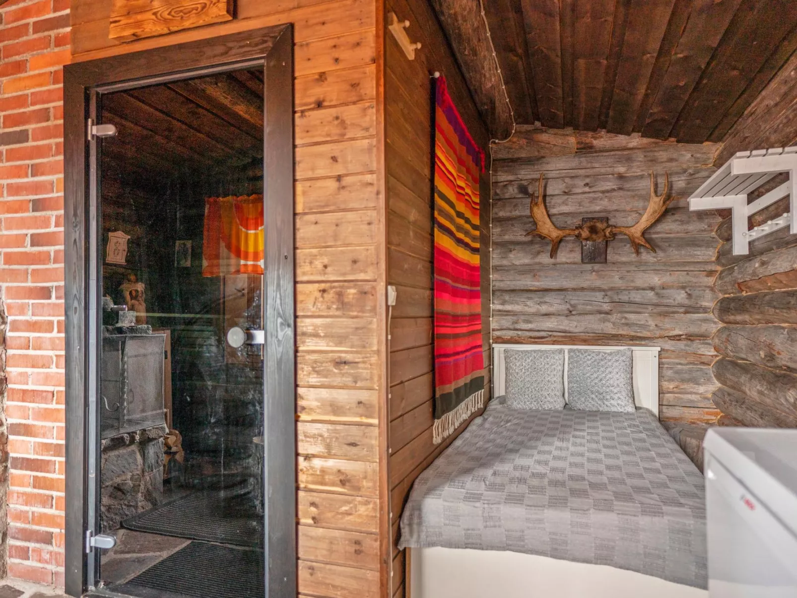 Urpola riviera-Inside