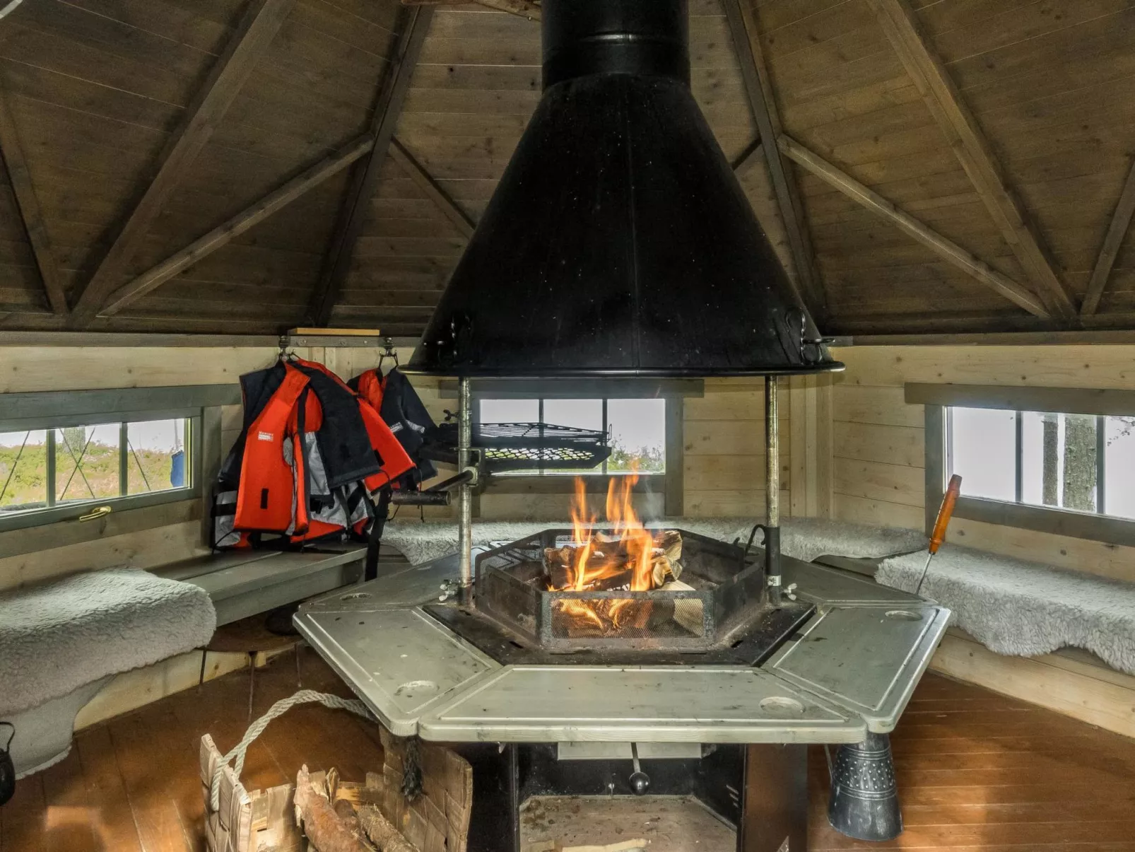 Villa lystikämä-Inside