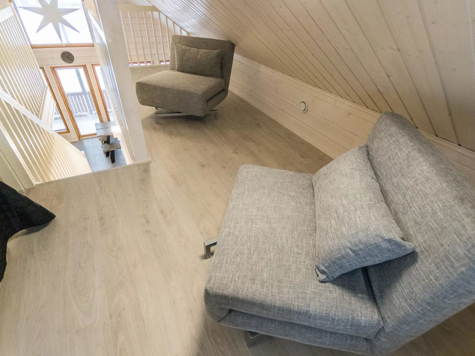 Kuuraparta a-Drinnen