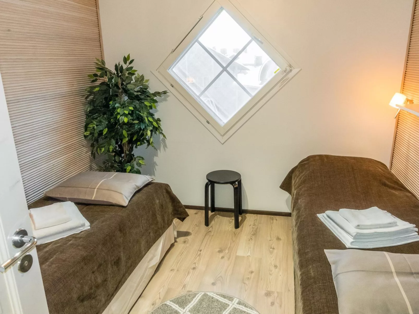 Levinkolmio c6-Drinnen