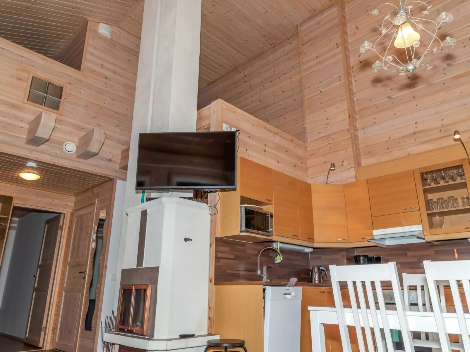 Ylläs-eeli green house c2-Drinnen