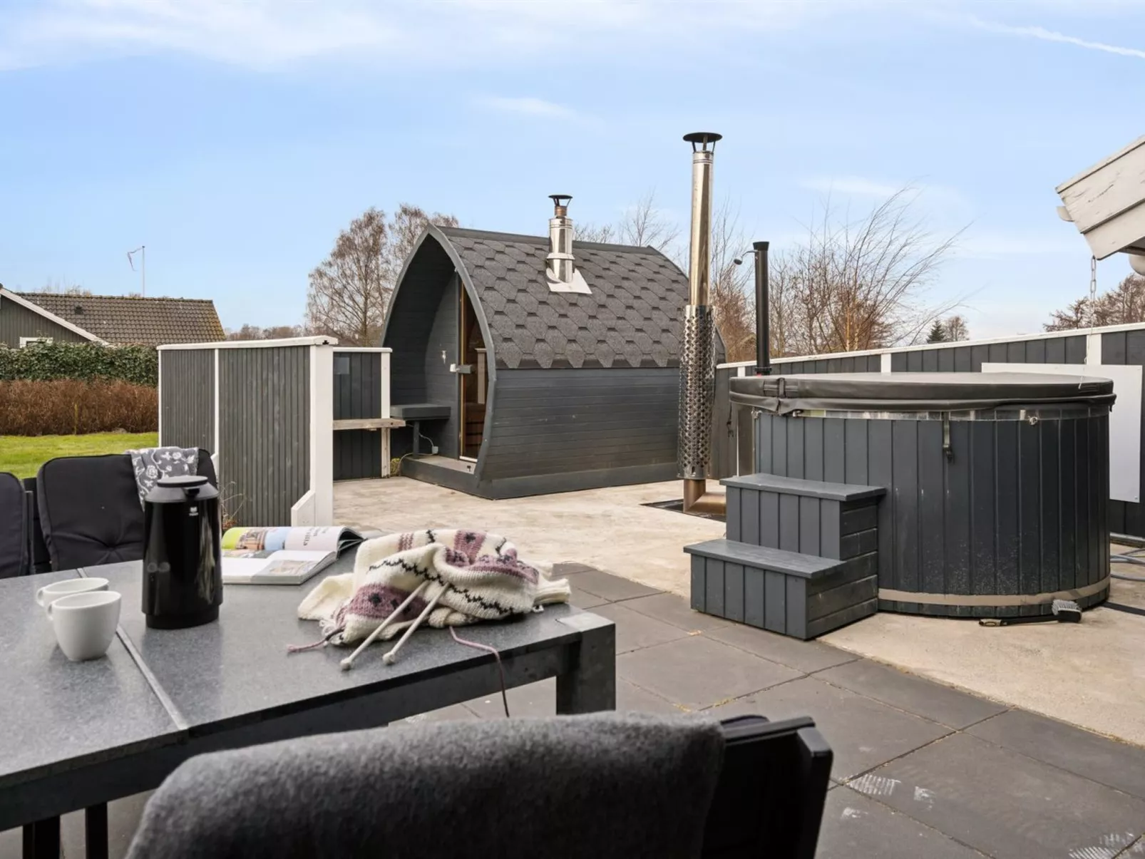 "Akira" - 250m from the sea-Outside