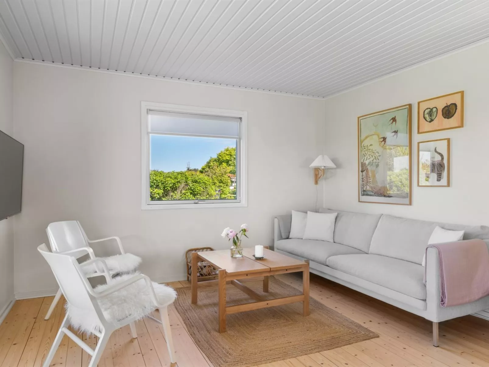 "Iven" - 140m from the sea-Drinnen