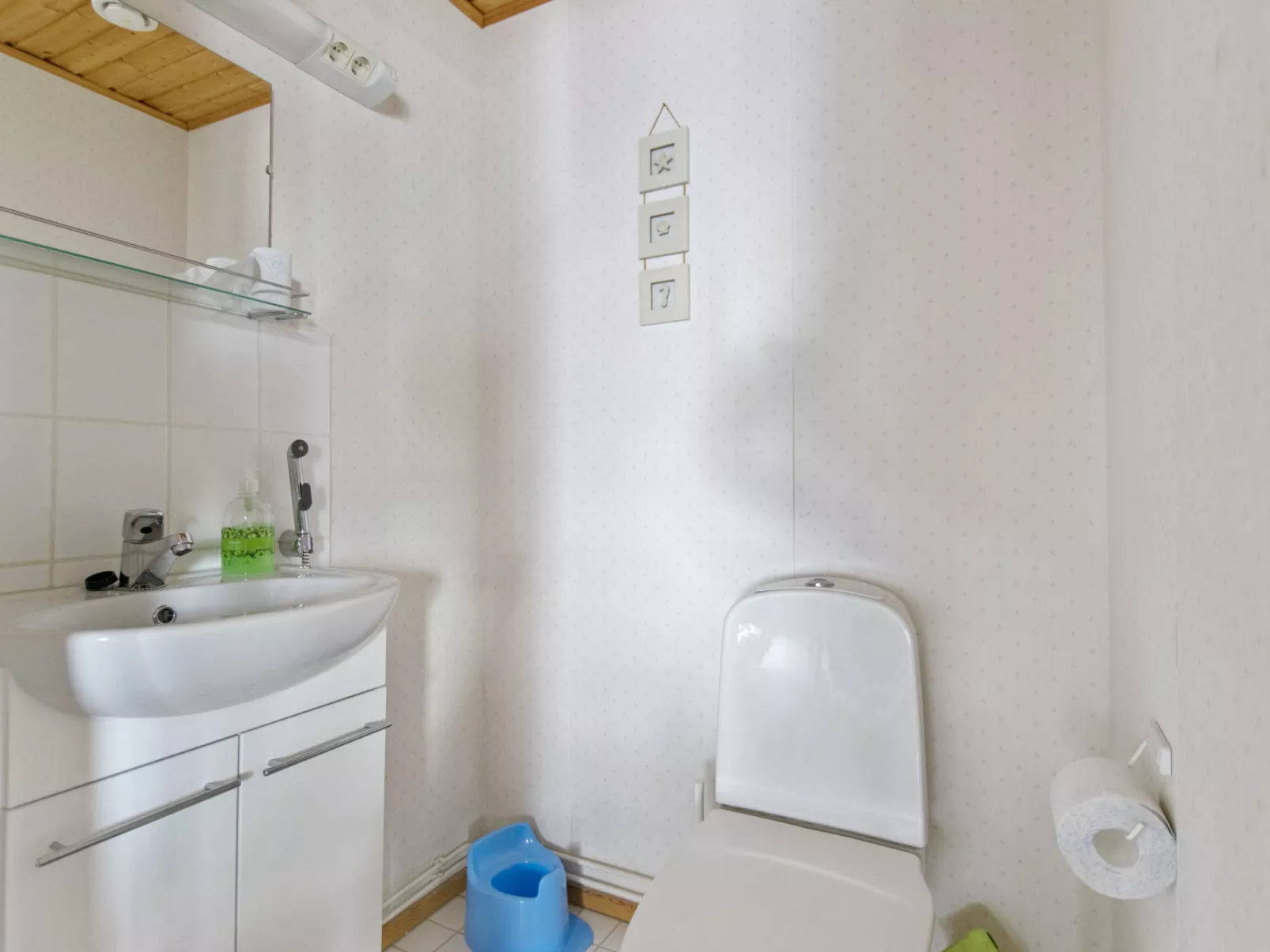 Keskikallio, nuasjärvi-Dedans