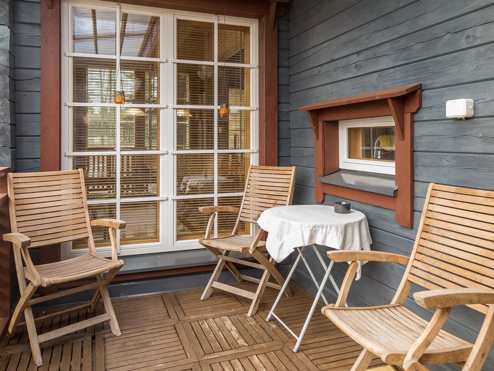 Syvärinkulta b-Drinnen