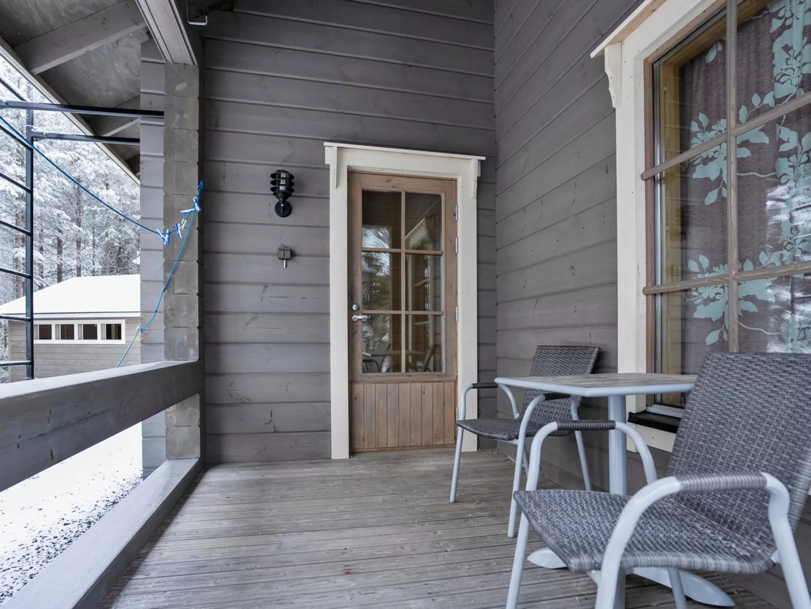 Ihtingin koskikara-Dedans