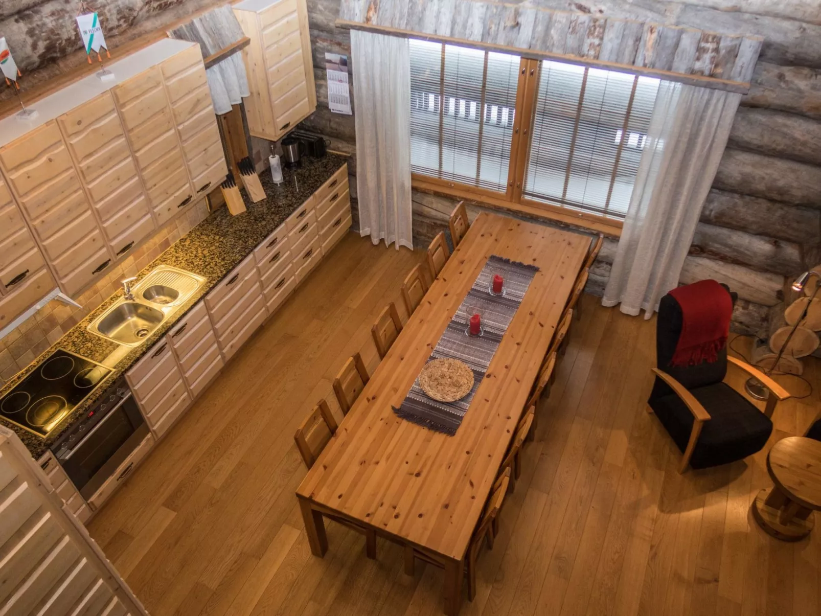 Voimapolku 4 a-Drinnen