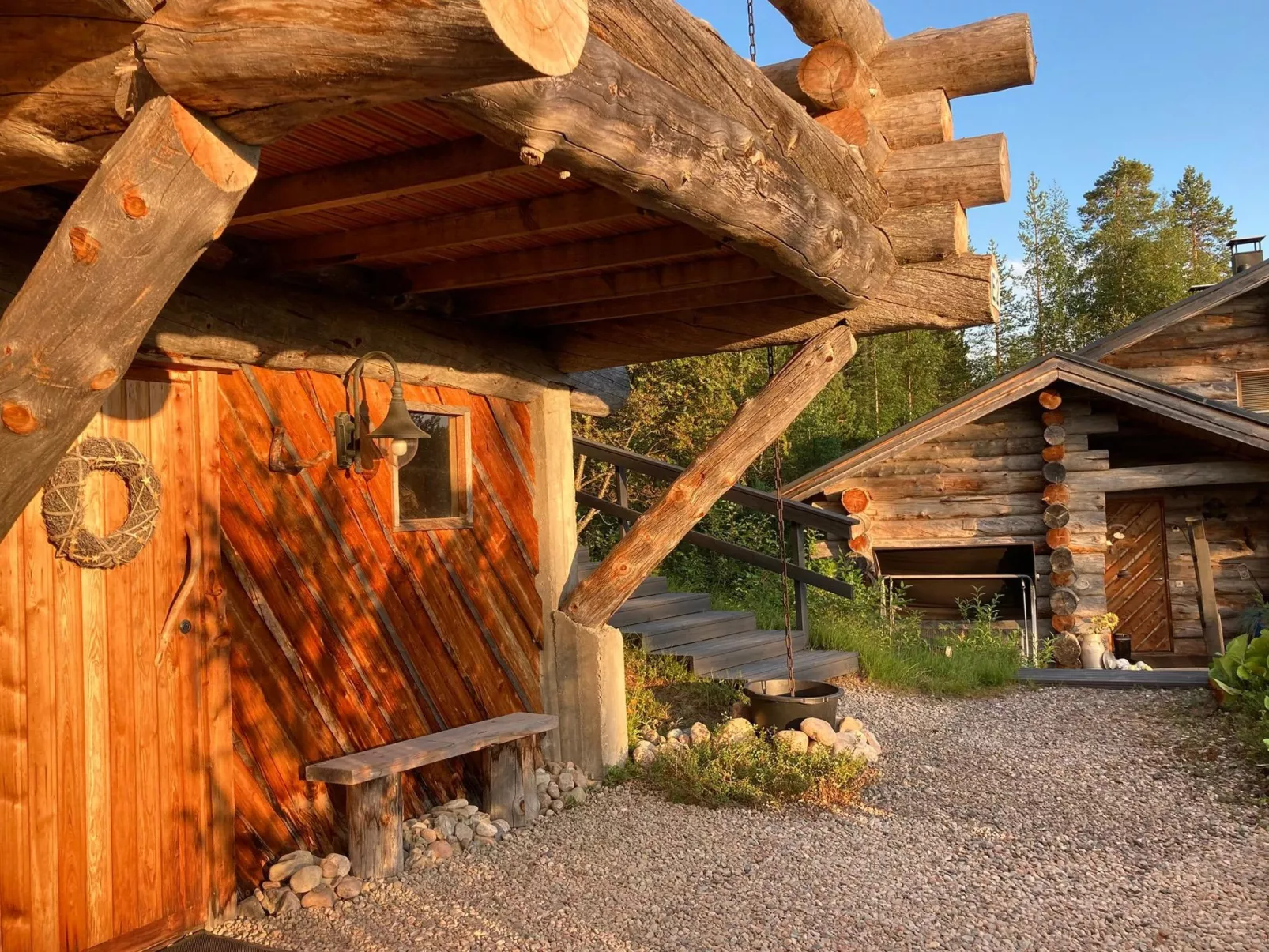 Sallanhelmi e2-Drinnen