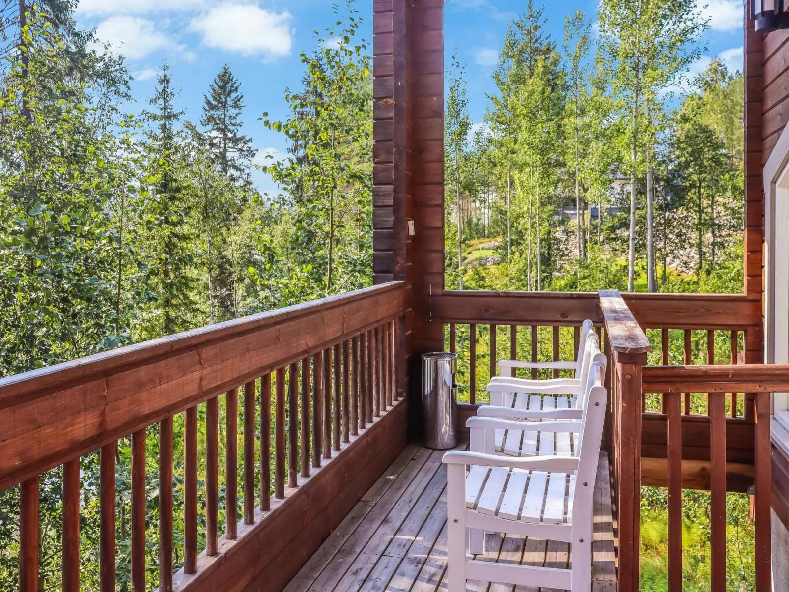 Uulanlinna b, paritalo-Dedans