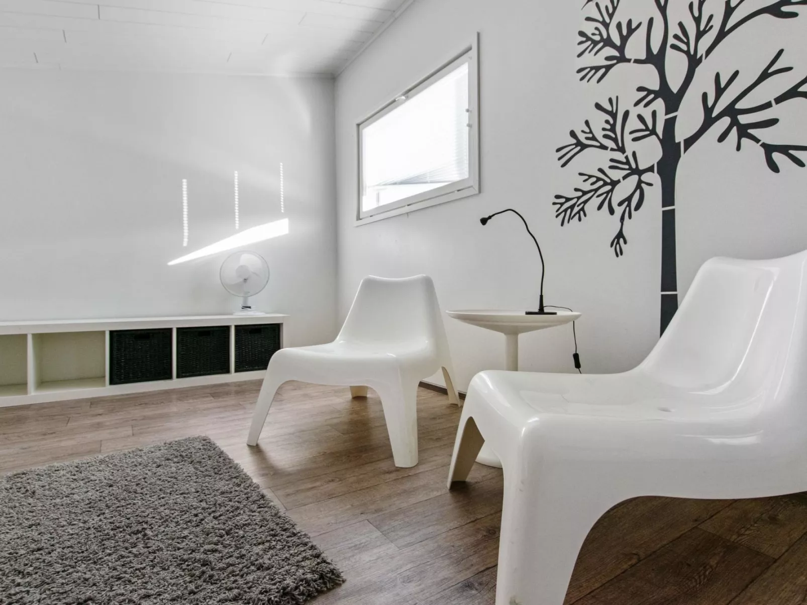 Skivillas 78 ukkohalla (7)-Drinnen