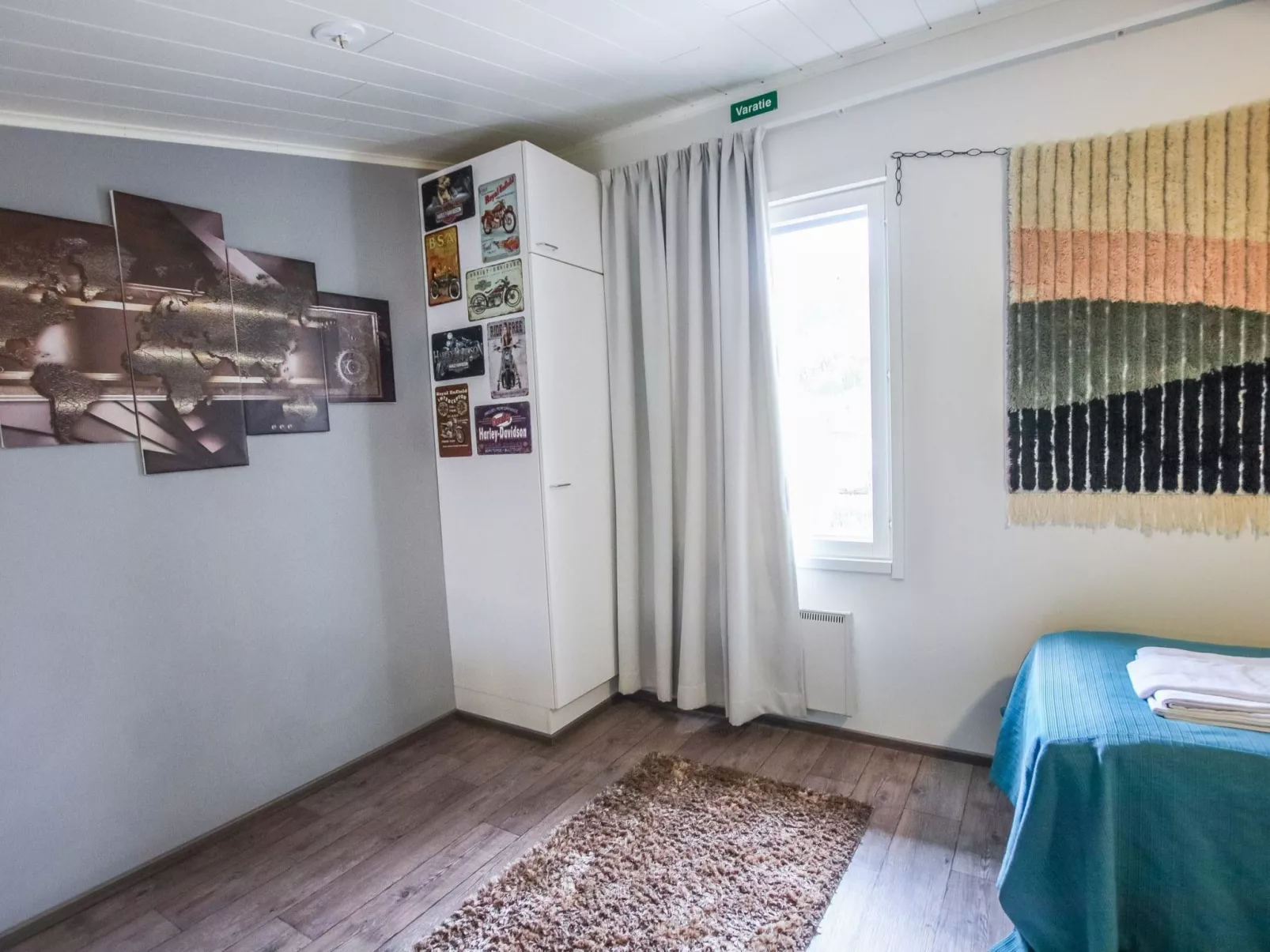 Skivillas 61 ukkohalla (b3)-Drinnen