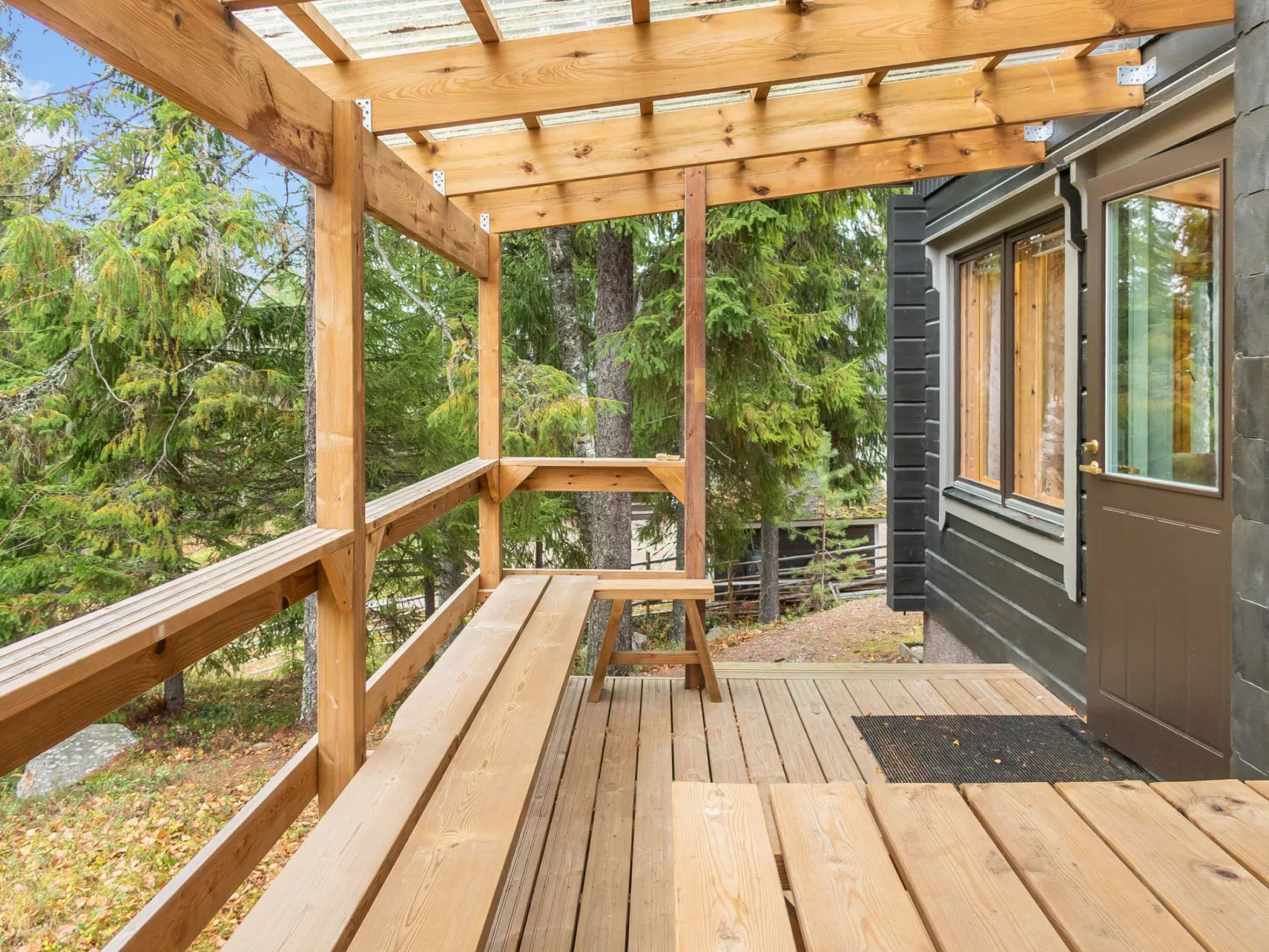 Vuokatin alma-Dedans