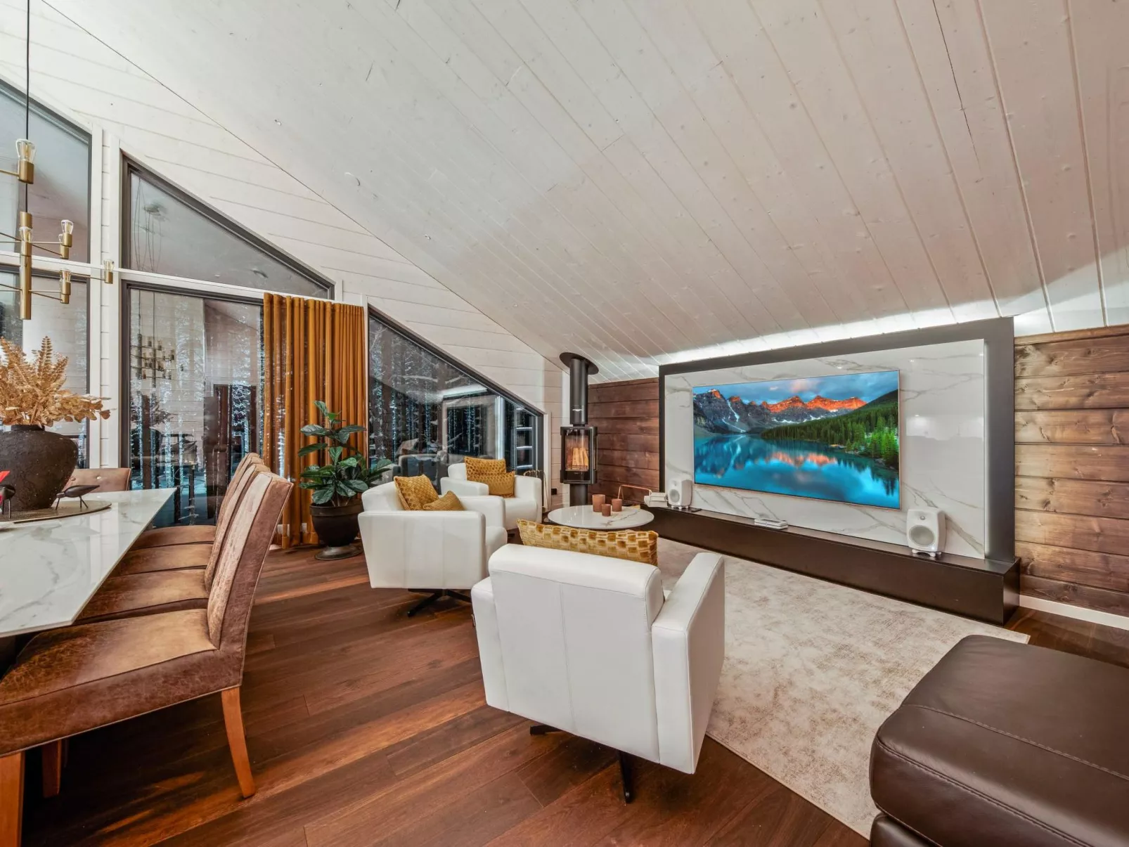 Levi star west a-Drinnen