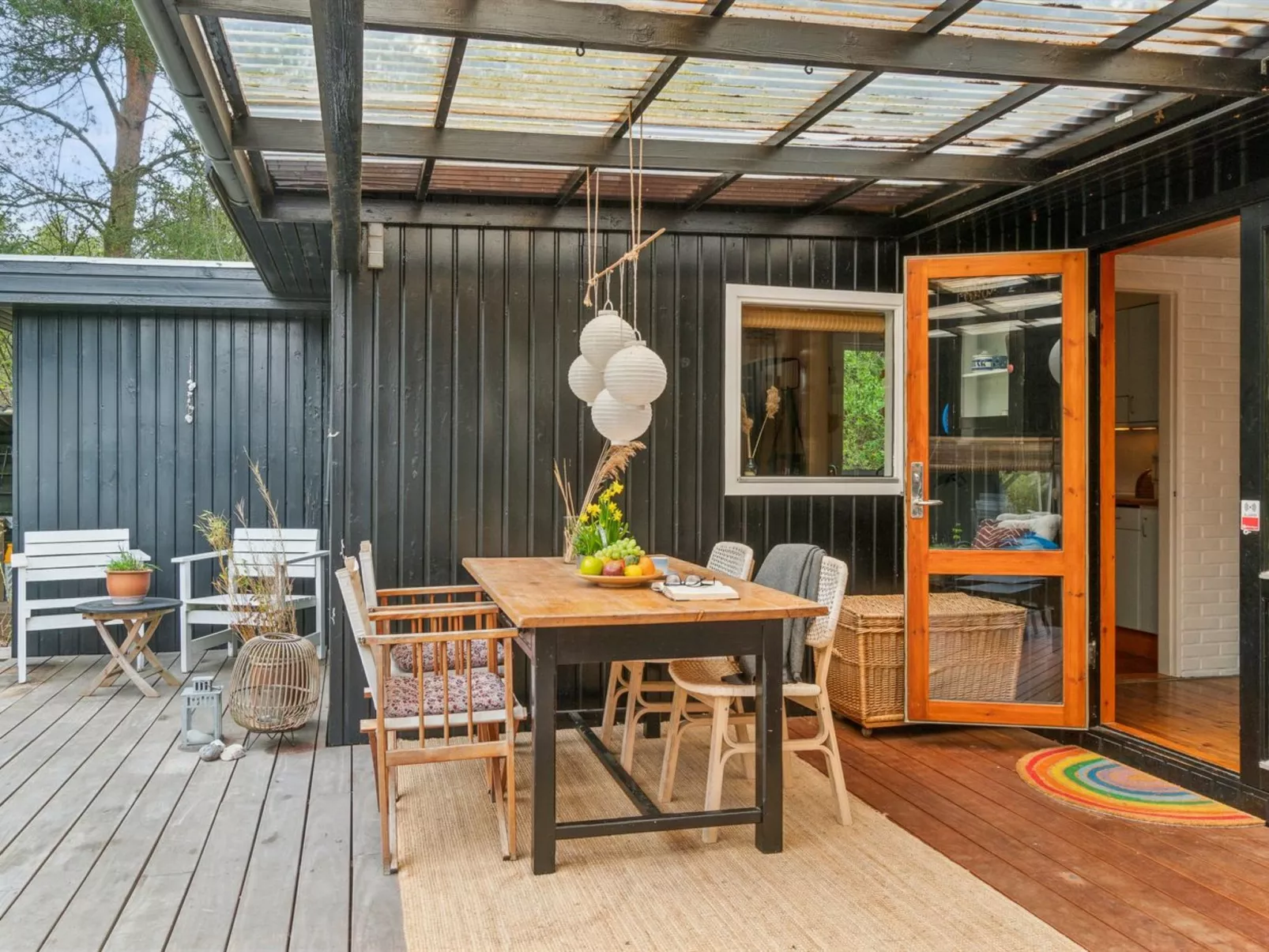 "Tatyana" - 1.6km from the sea-Outside