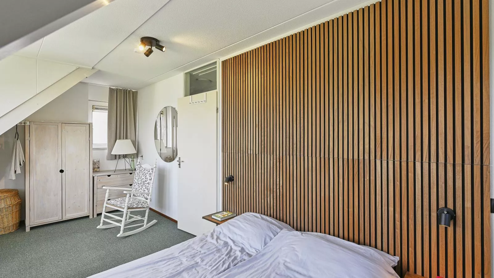 Aan de oever-Chambre