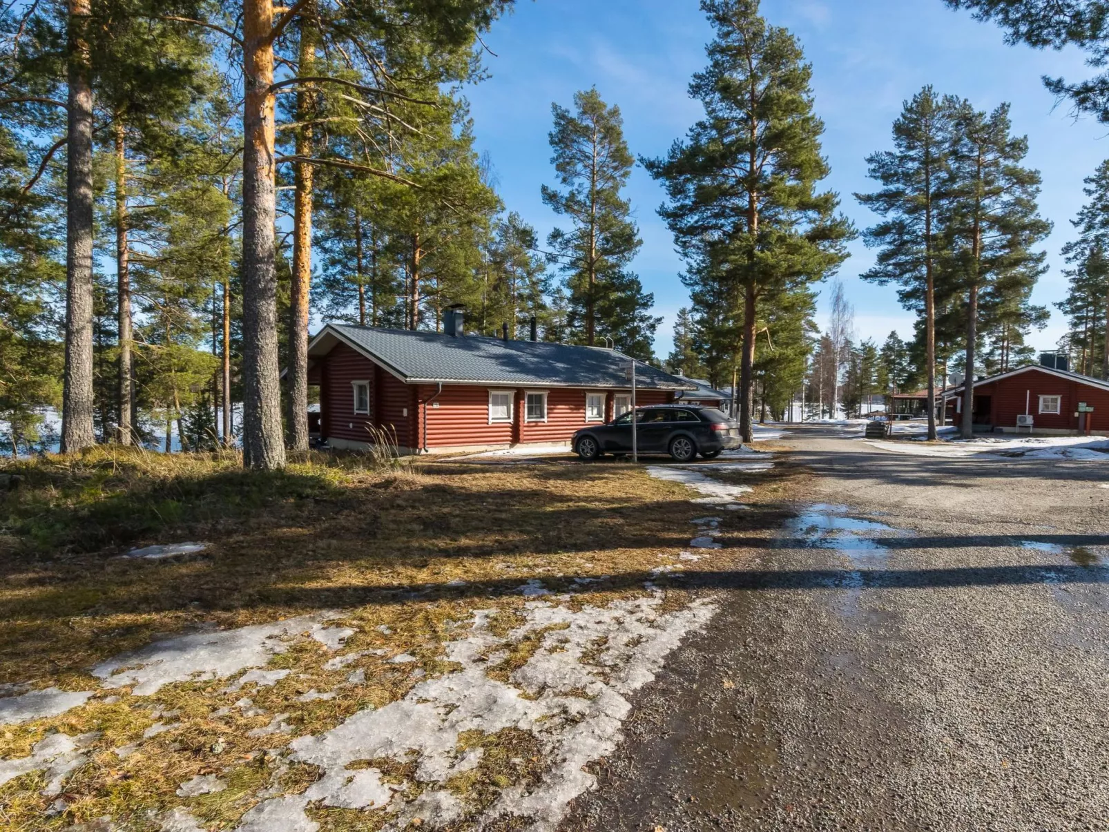 Pankkotupa 7 b-Dedans