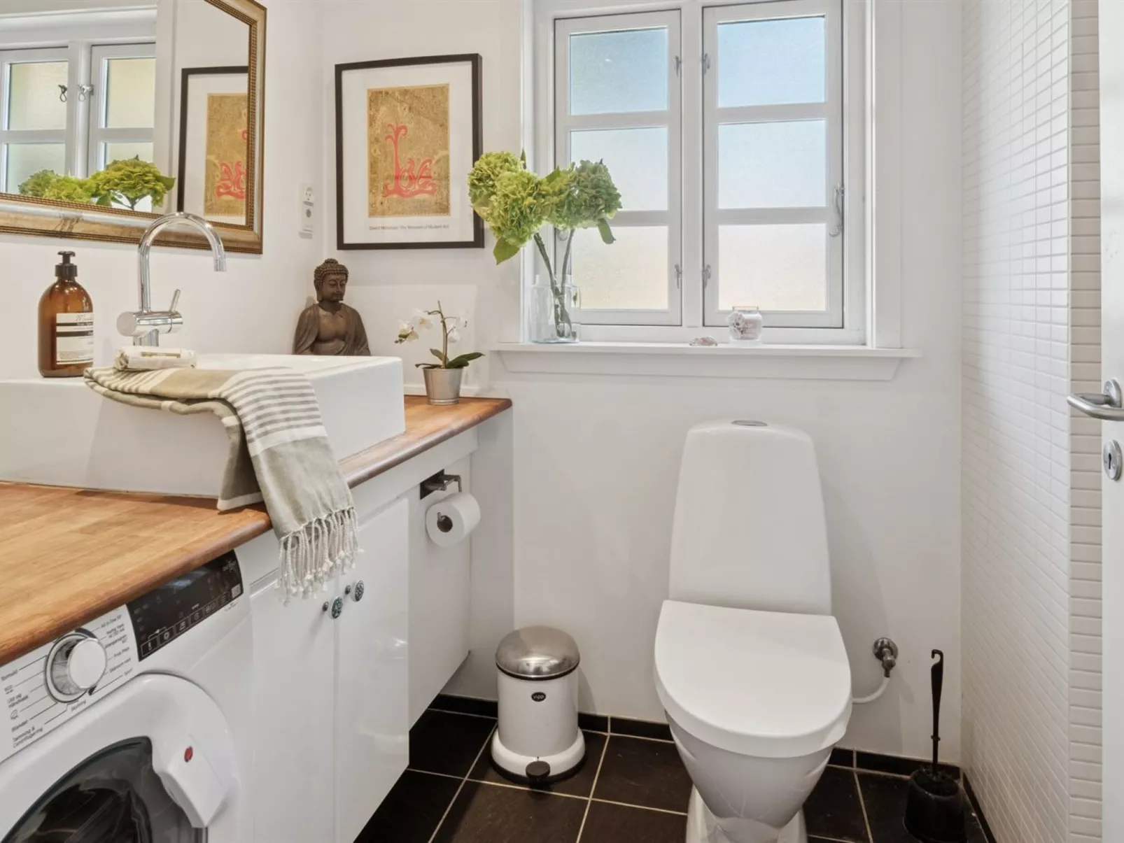 "Veljan" - 1.2km from the sea-Drinnen