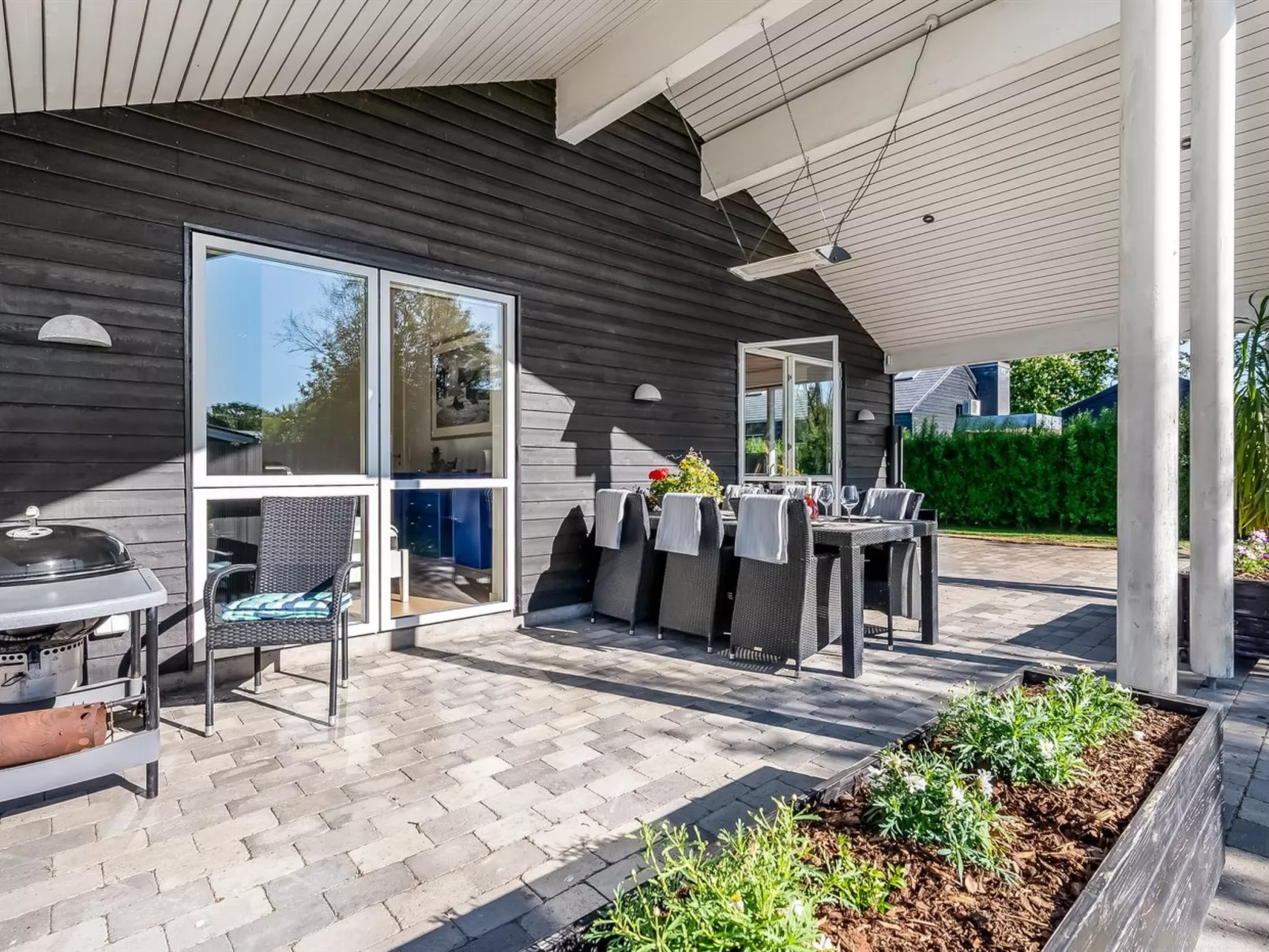 "Shania" - 300m from the sea-Outside