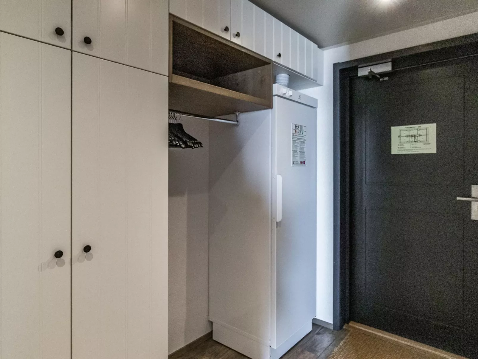 Uniikki 75, c402-Drinnen