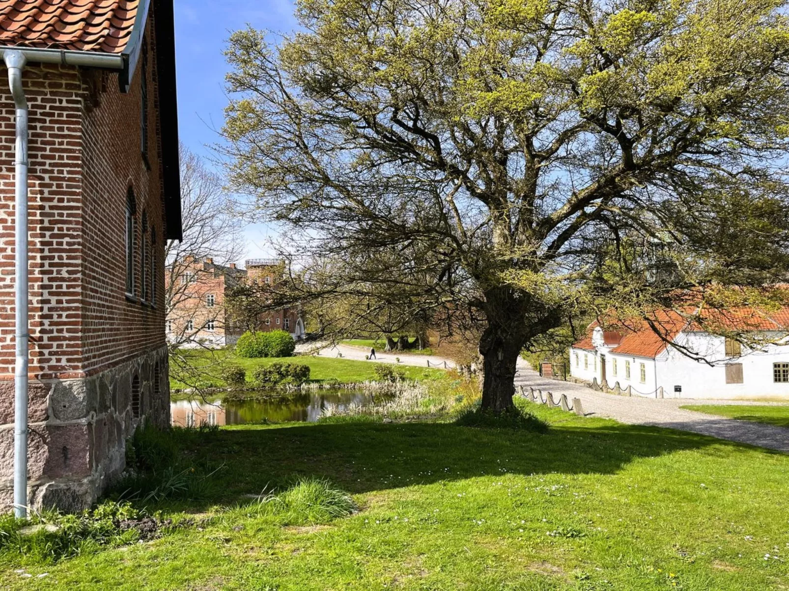 "Brun" - 1.5km from the sea-Outside