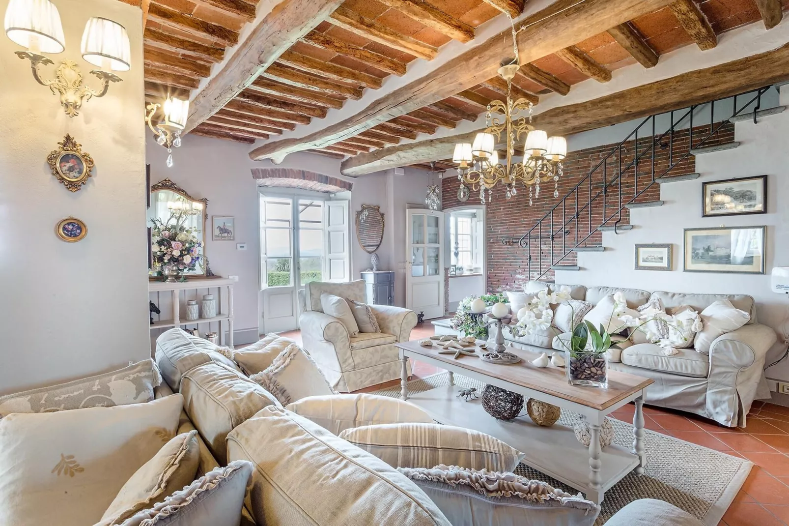 Villa Il Palagio-Living room