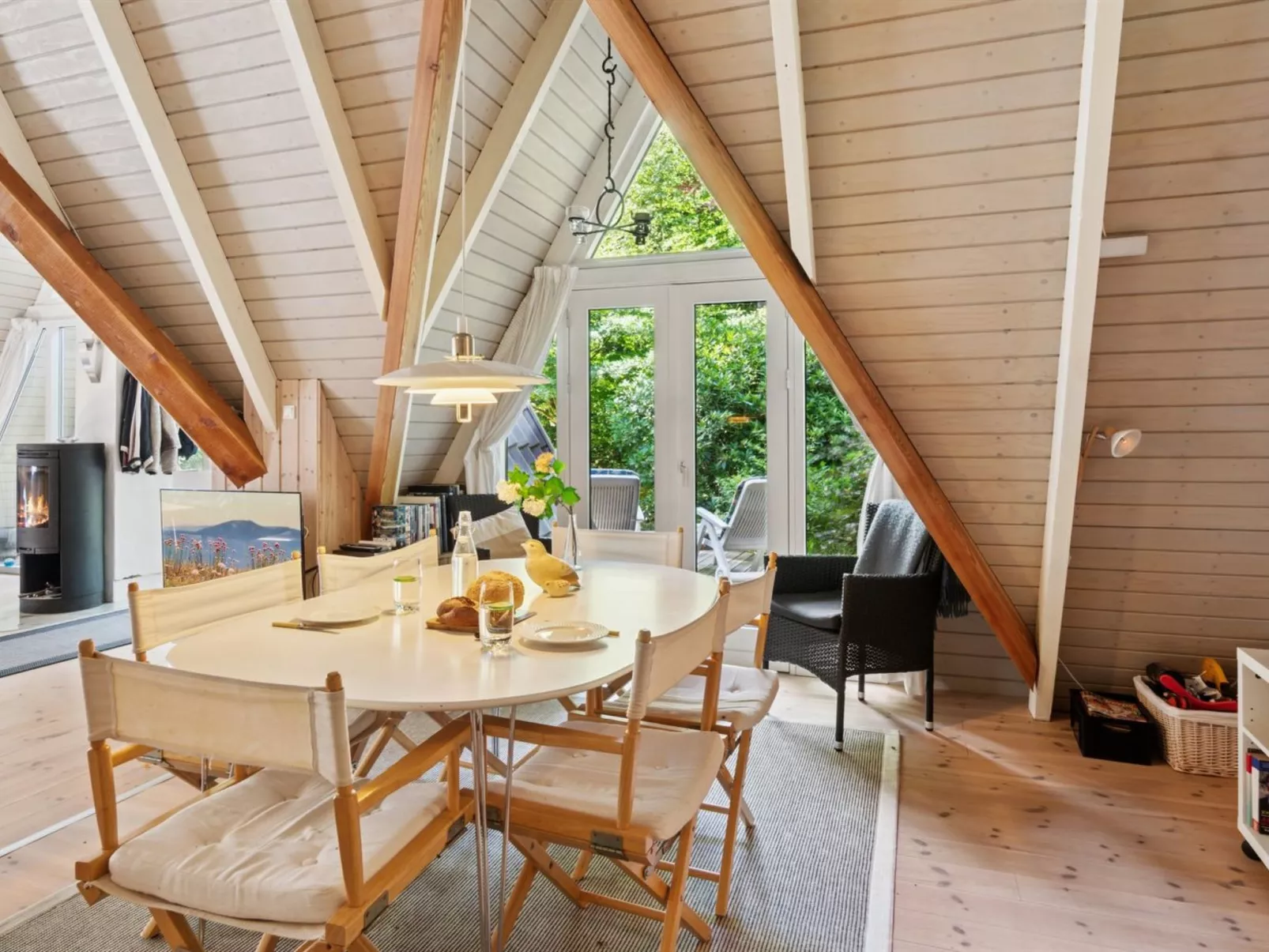 "Thrond" - 500m from the sea-Inside