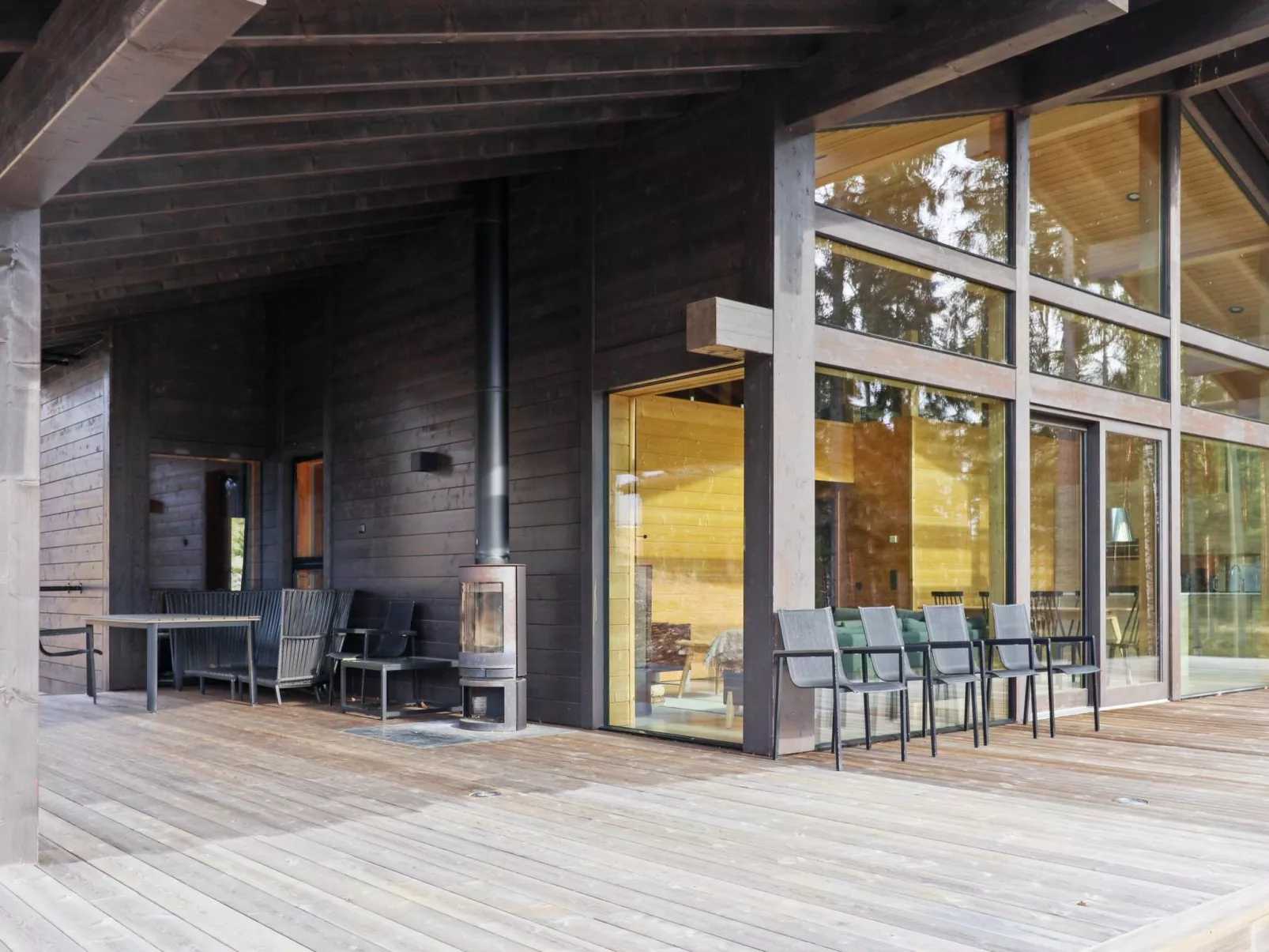 Eerikkilä huvila 132-Dedans