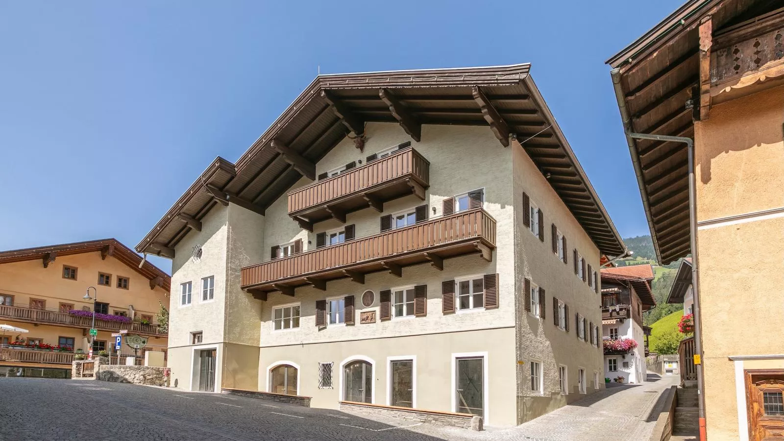 Hopfgarten Alpin Living Top 4-Exterior in summer