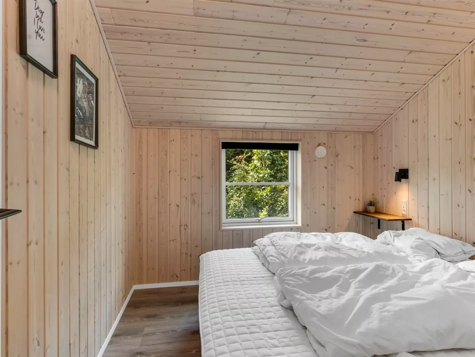 "Matild" - 400m from the sea-Dedans