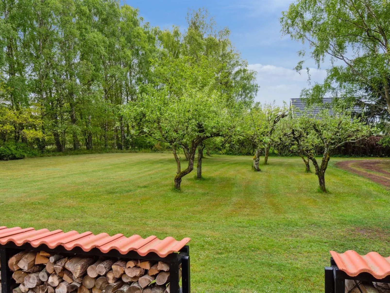 "Andri" - 1.5km from the sea-Outside