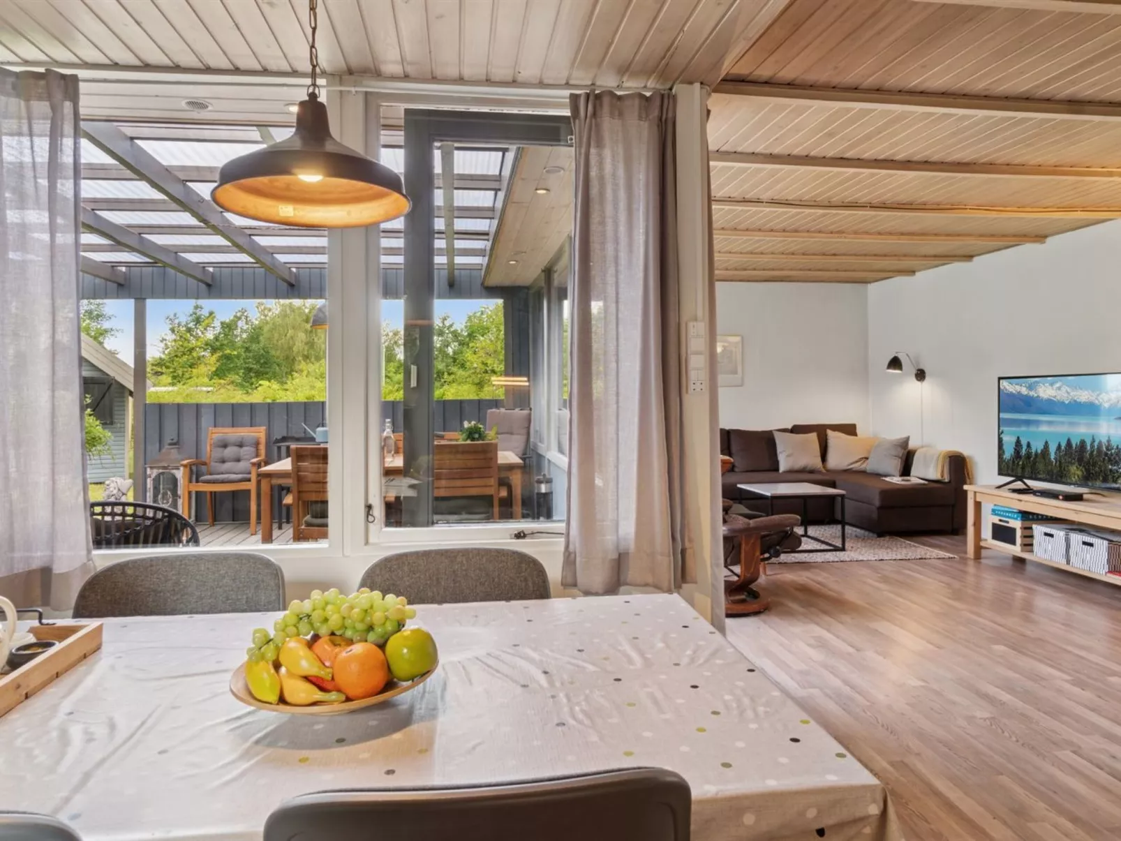 "Keke" - 2.5km from the sea-Dedans