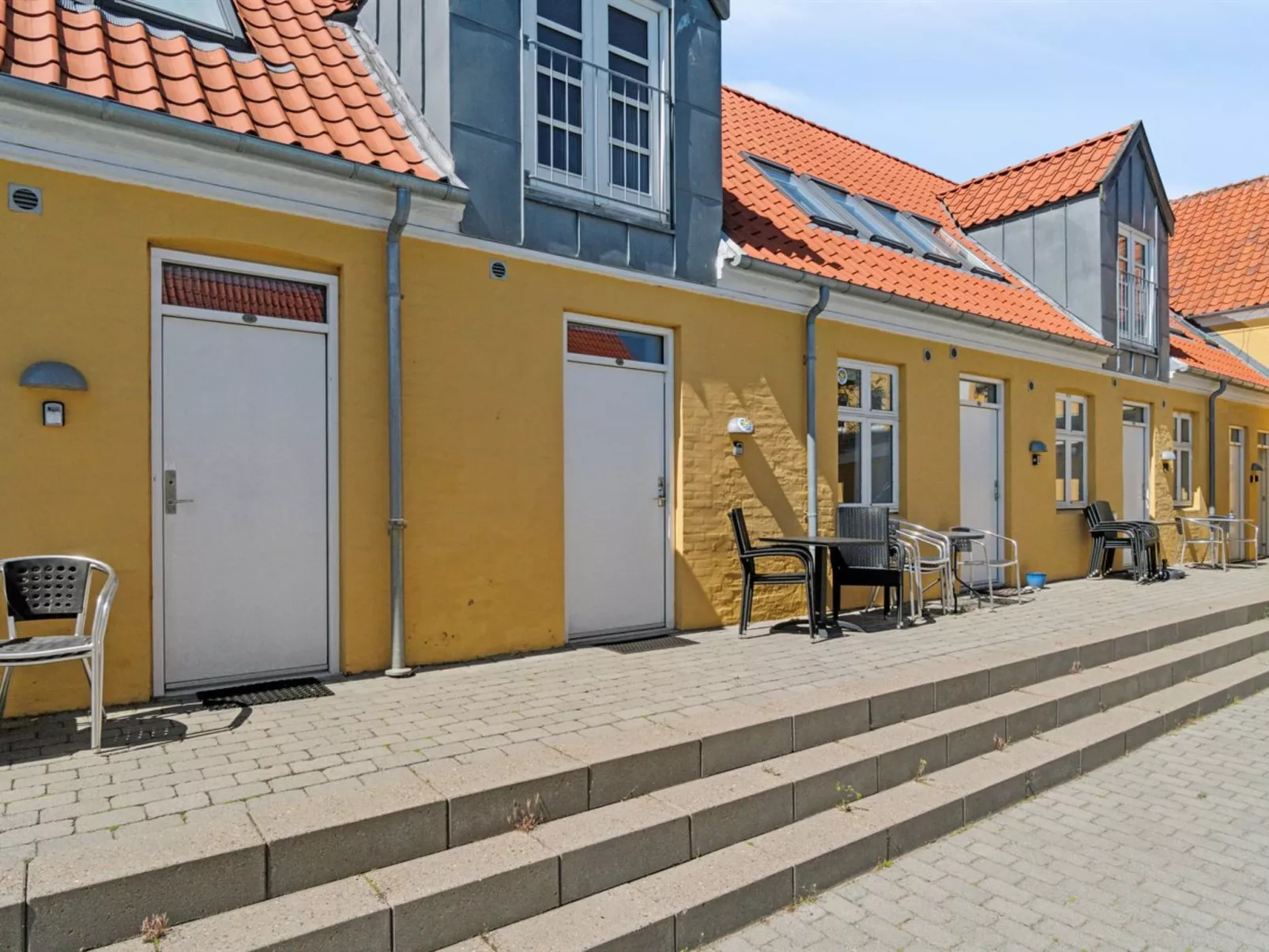 "Elemine" - 500m from the sea-Outside