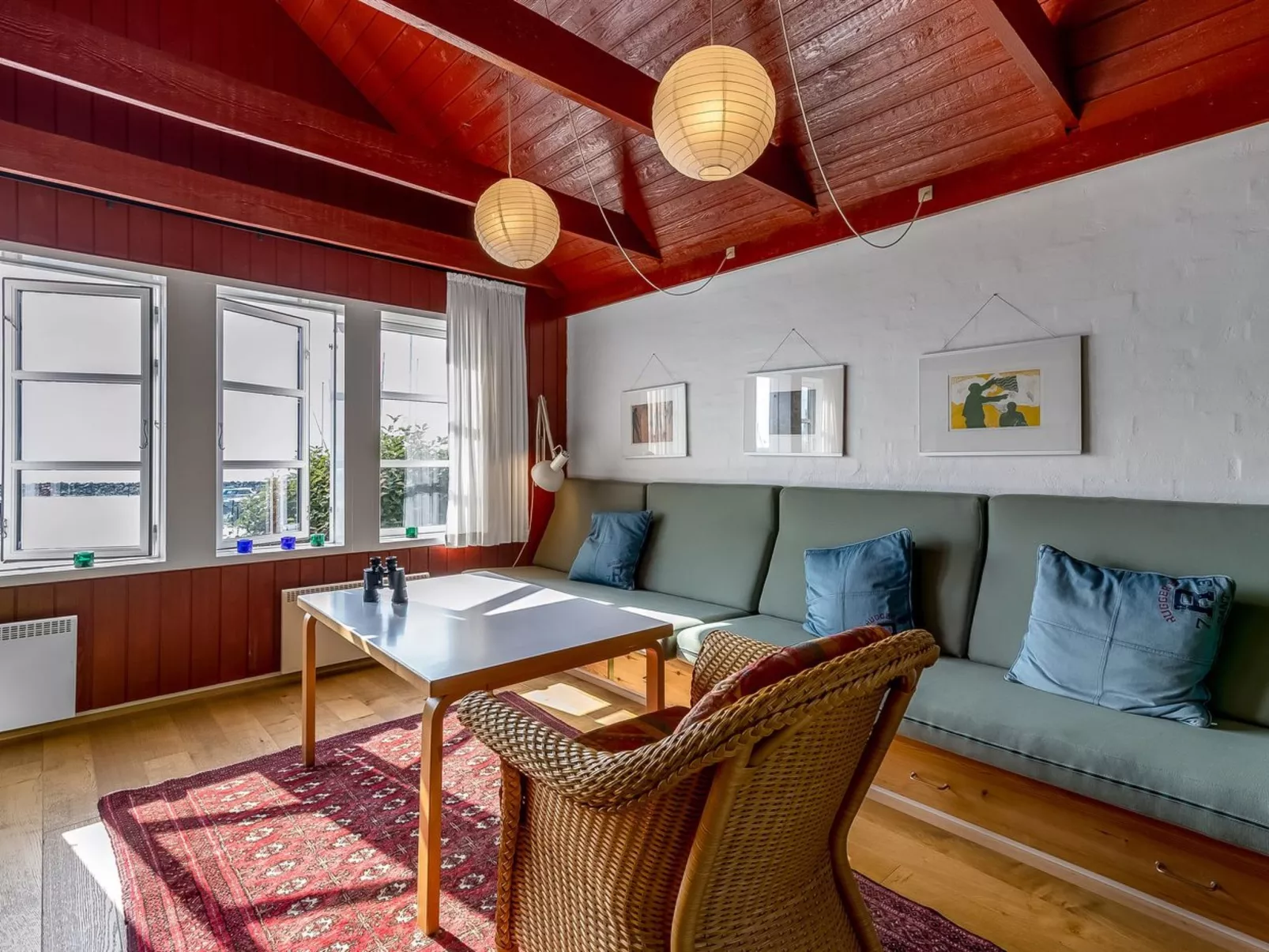 "Ulvi" - 15m from the sea-Drinnen