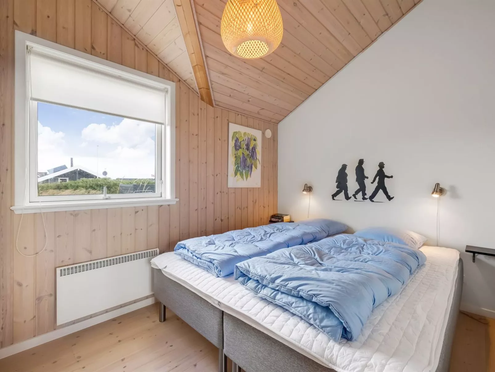 "Effie" - 500m from the sea-Dedans