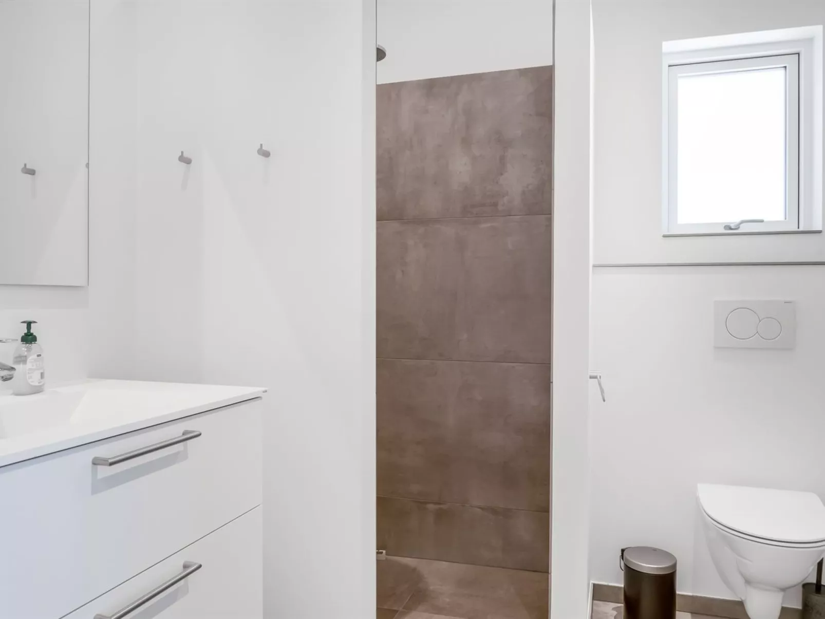 "Zoya" -  from the sea-Dedans