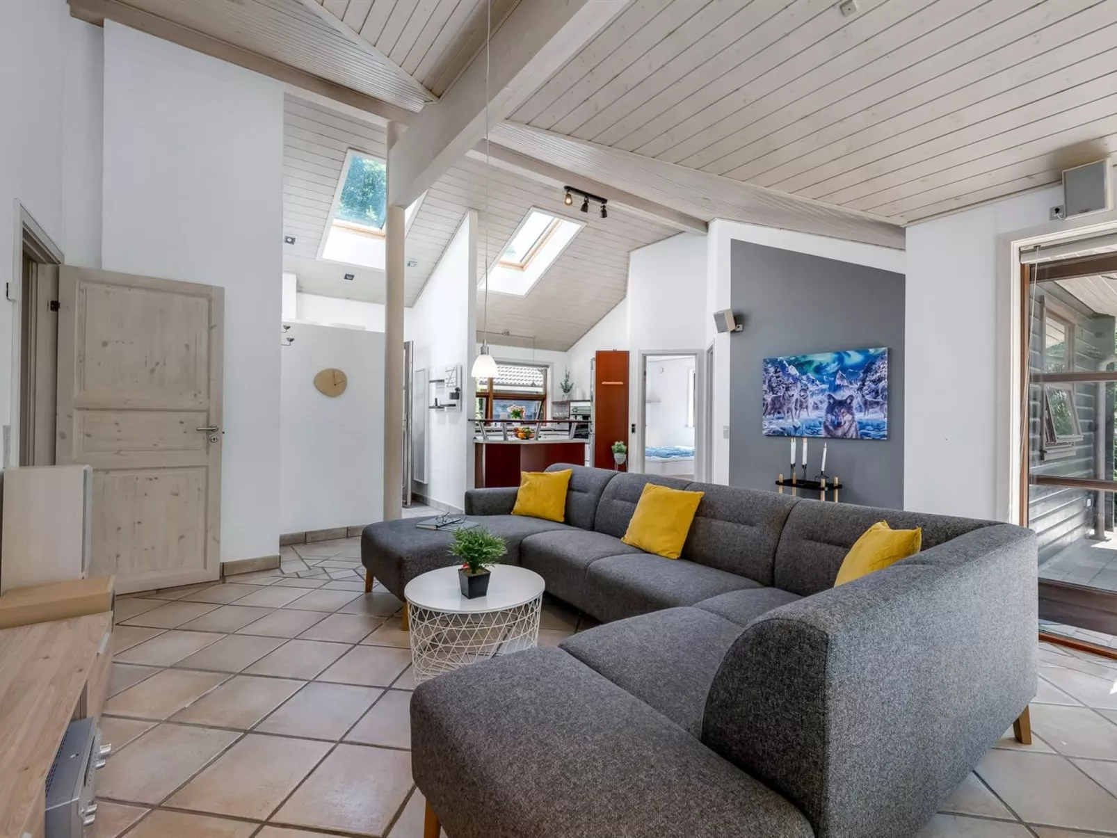 "Lillebror" - 12km from the sea-Drinnen