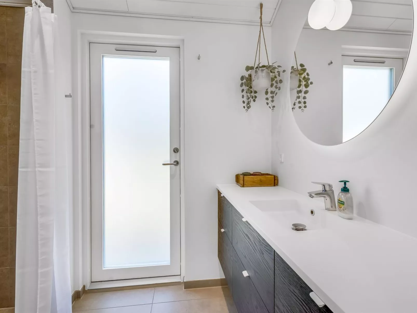 "Aarthi" - 575m from the sea-Dedans