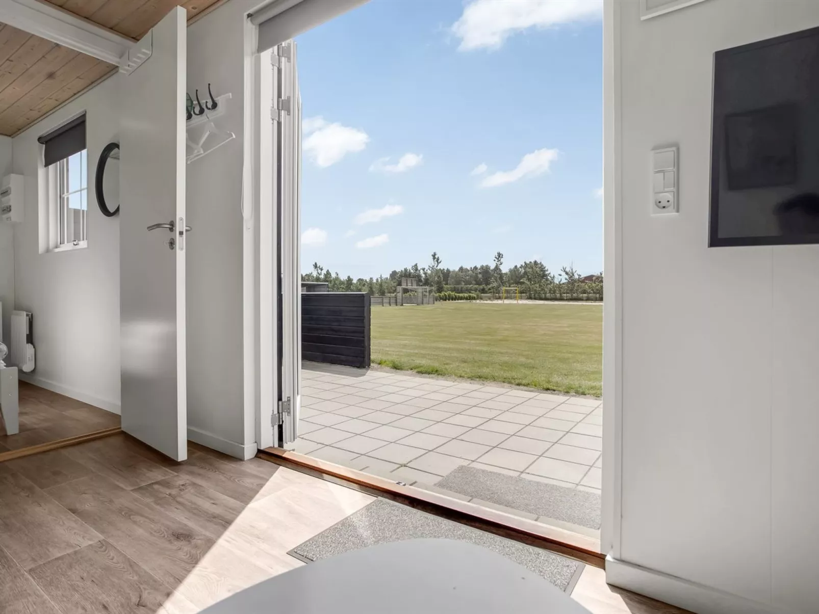 "Alisia" - 900m from the sea-Draußen