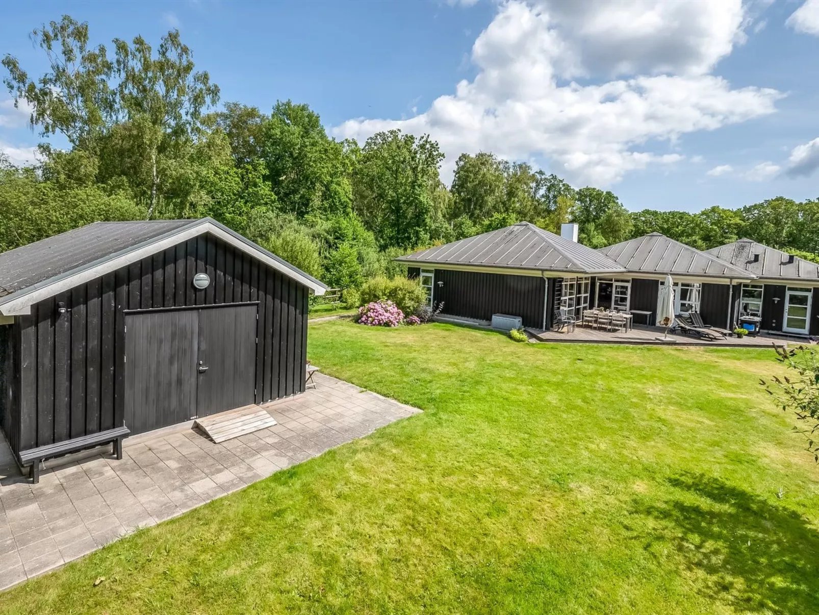 "Jyrki" - 100m from the sea-Dehors