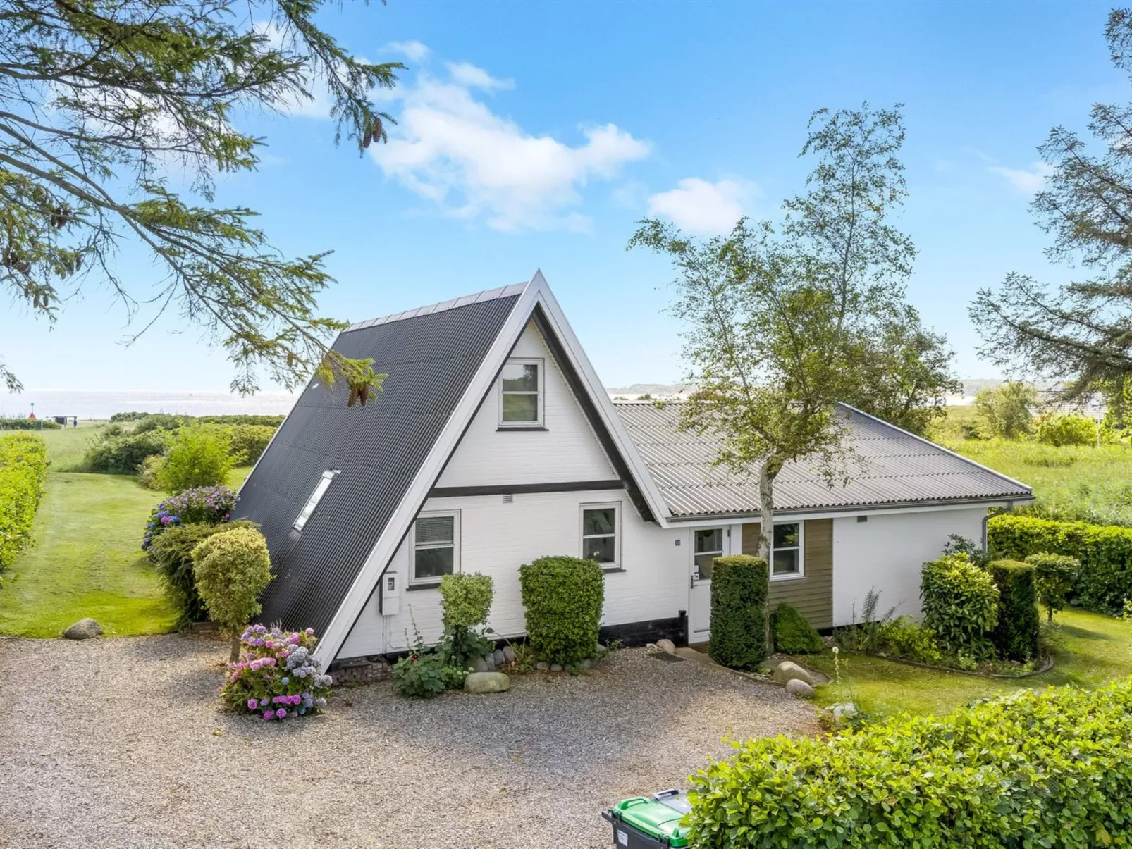 "Murtuz" - 50m from the sea-Draußen