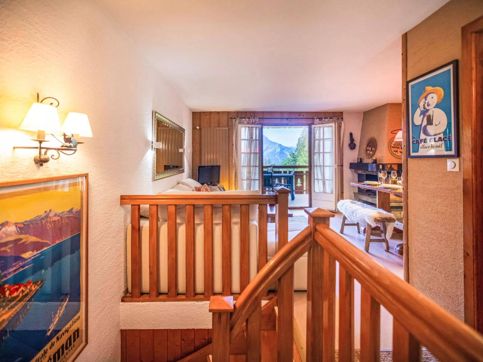 Les Hespérides 2-Drinnen