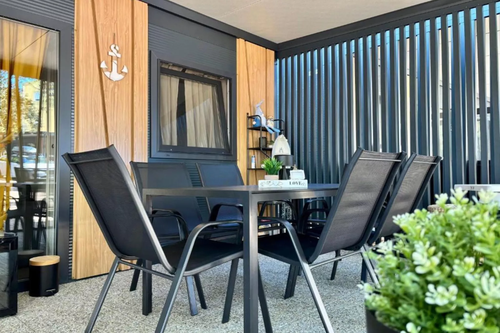 TJ Escape - Mobile Home - Mobile Home With Hot Tub And Terrace-Innenbereich