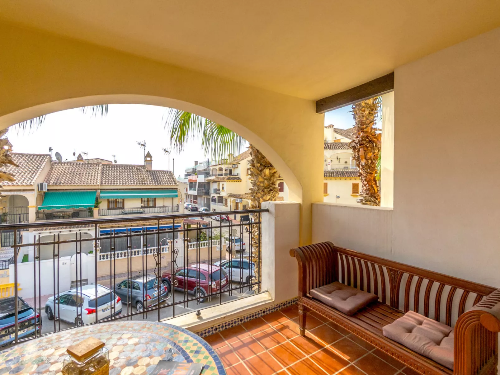 Aldea del Mar-Dedans