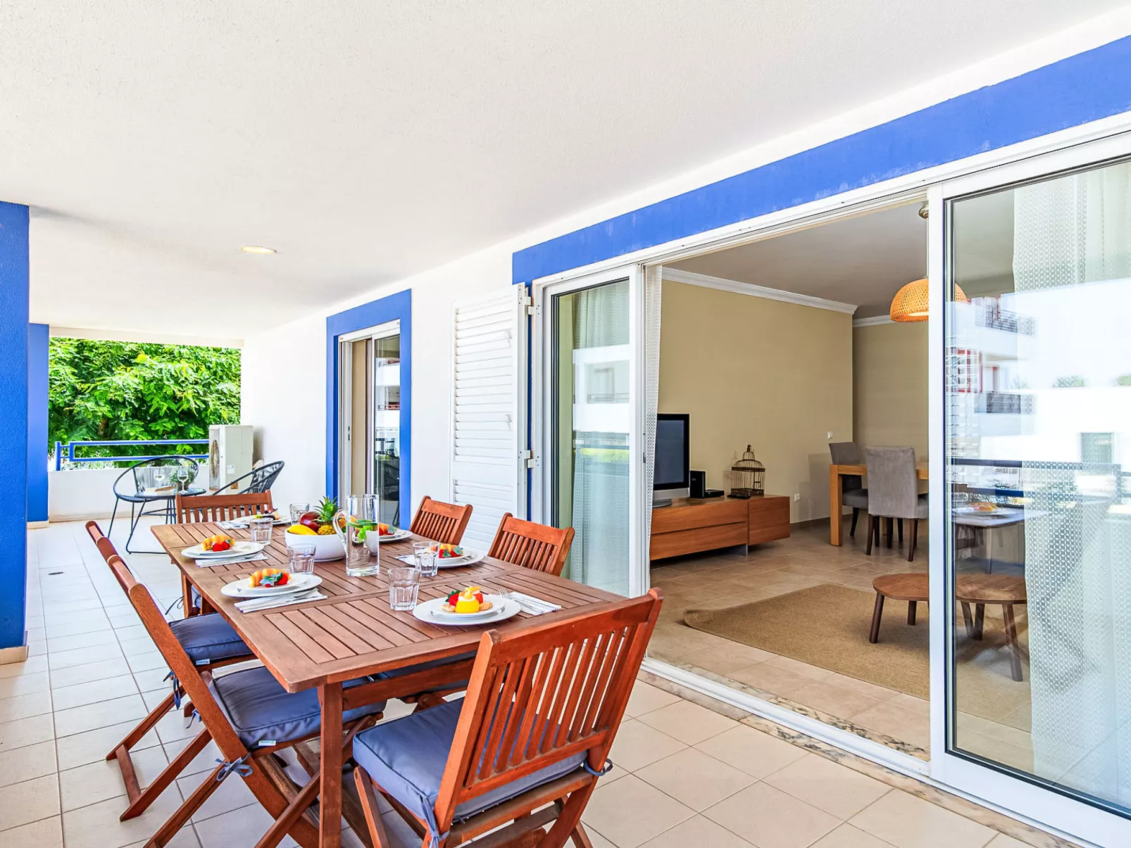 Mediterrâneo-Dedans