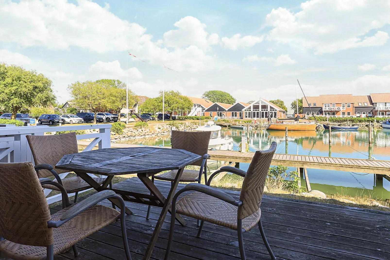 3 room,m/Harbour v.,ground/1.floor,Pr-Water view