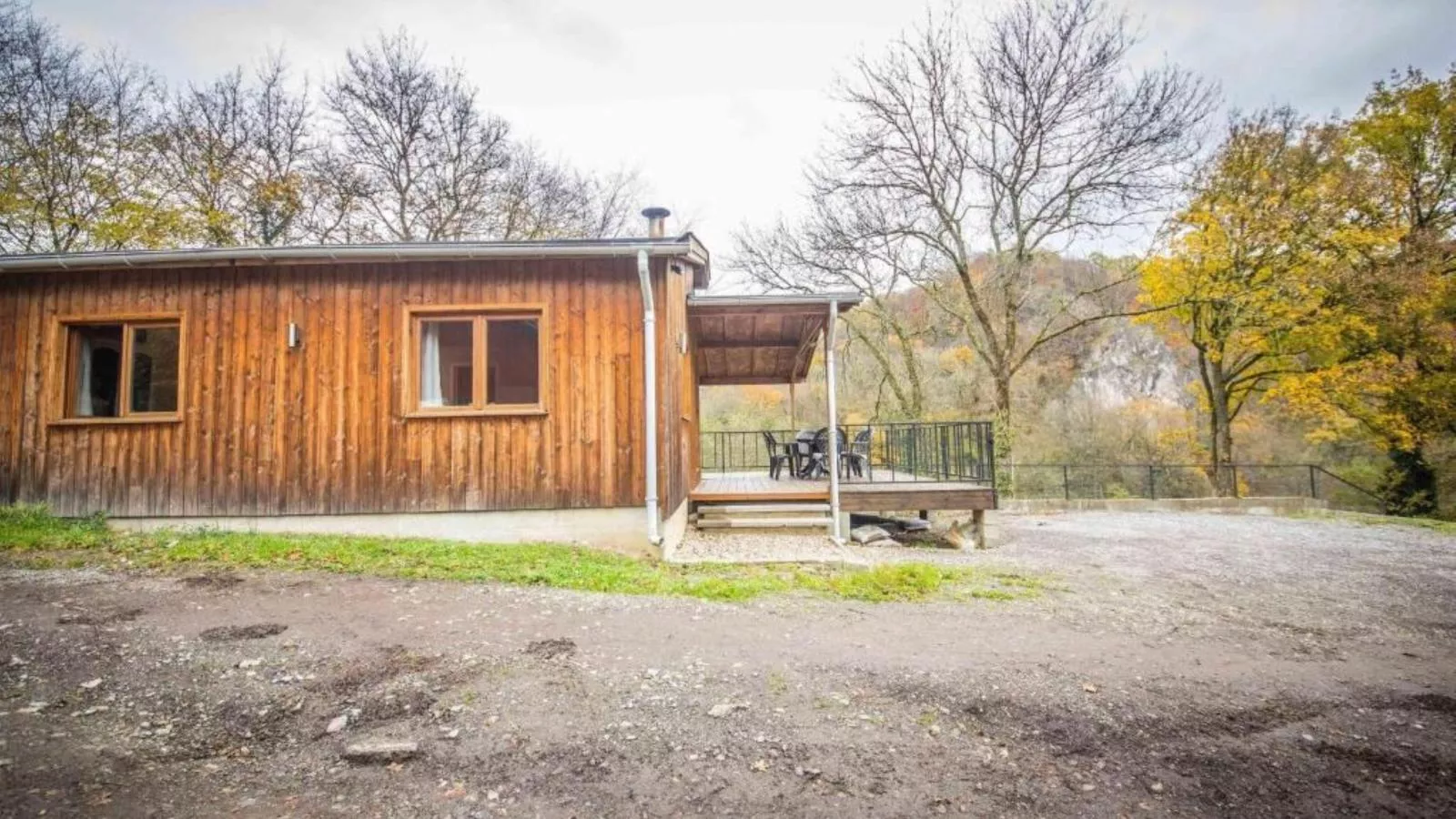 Vue sur Ourthe-Außenbereich Sommer