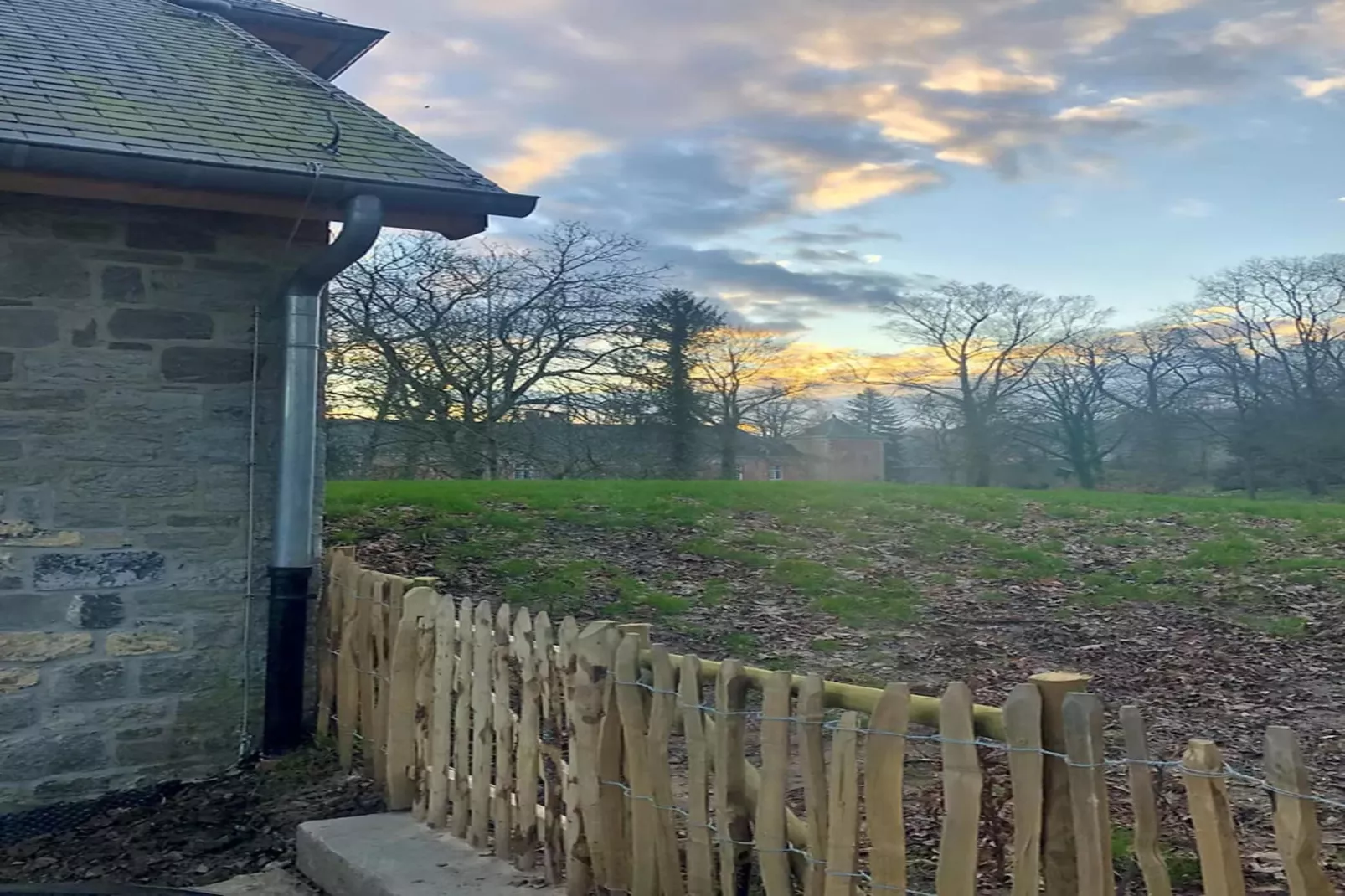 La Maison du Jardinier avec dortoir-Zones été à 1 km