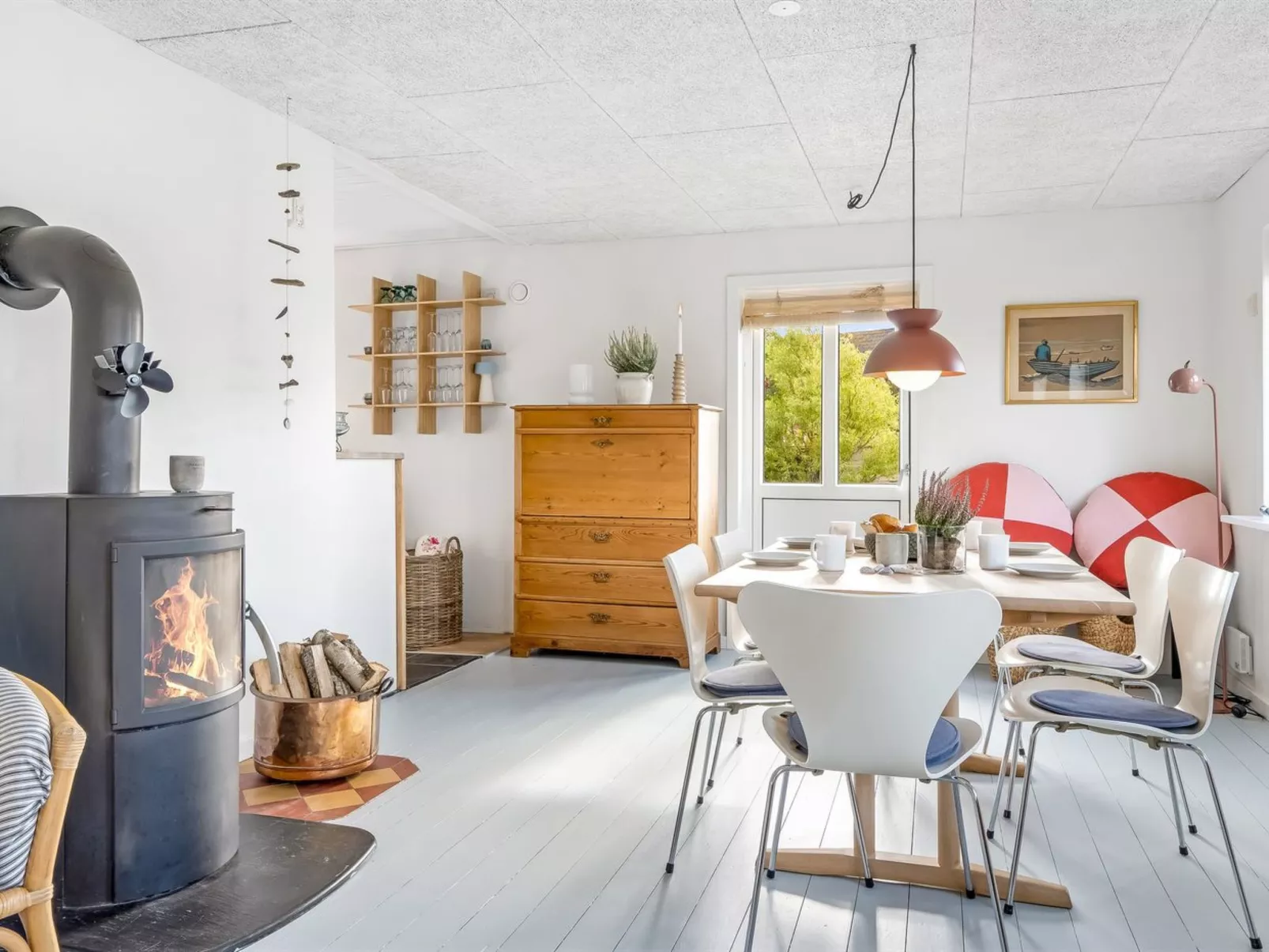 "Alpi" - 270m from the sea-Inside